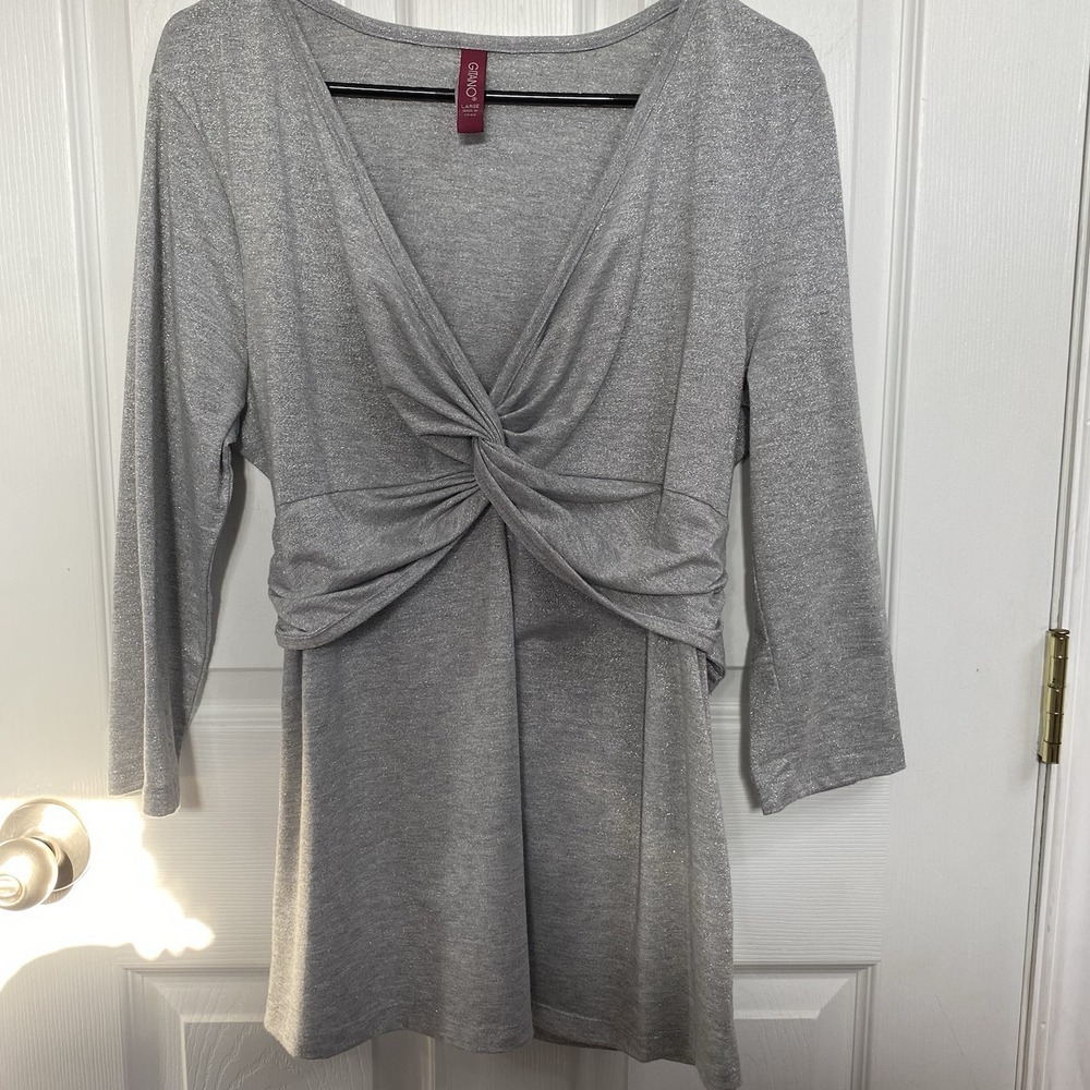 Gitano‎ Silver Metallic Sparkly V Neck Top/tie In Back Size L.